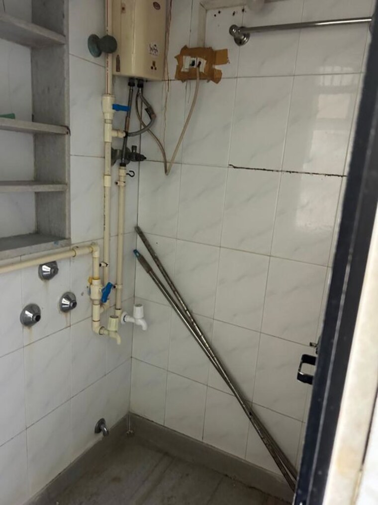 Bathroom, neelam-chs-dadar 1 RK 280 Sq.Ft. Apartment In Dadar East Mumbai 10699271