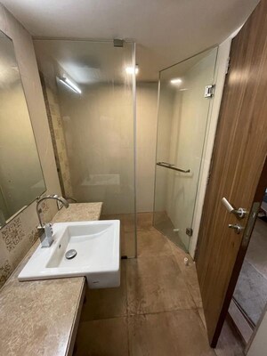 Bathroom in 3 BHK Apartment at Lakhani Signature, Pali Hill – for Rent