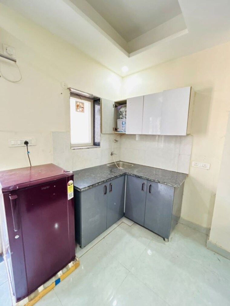 Kitchen, sushant lok i 1 RK 300 Sq.Ft. Builder Floor In Sushant Lok I Gurgaon 10699267