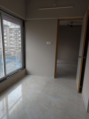 Room in 2 BHK Apartment at Haware Intelligentia Axis, Borivali East – for Rent