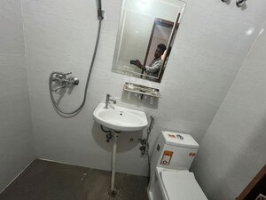 Bathroom in 3 BHK Builder Floor at Sector 57 – for Rent