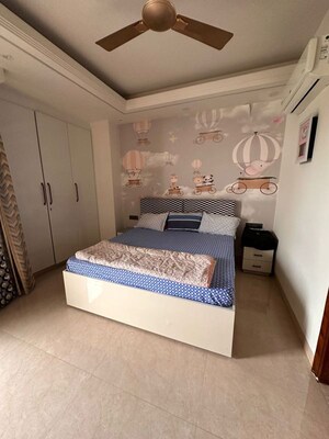 Bedroom in 3 BHK Builder Floor at Sector 45 – for Rent