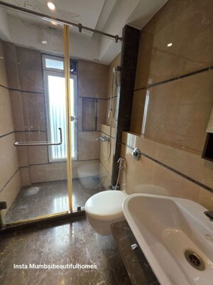 Bathroom in 4 BHK Apartment at L Nagpal Ruby, Bandra West – for Sale