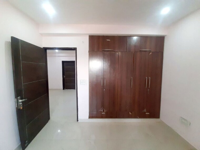 Room, sector 57 3 Bedroom 2200 Sq.Ft. Builder Floor In Sector 57 Gurgaon 10699331