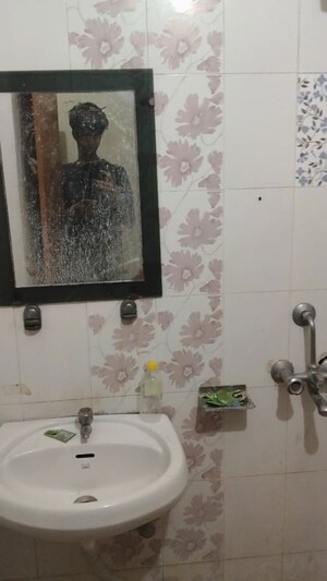 Bathroom in 2 BHK Independent House at Kamta – for Rent