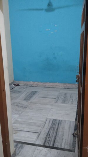 Bedroom in 2 BHK Independent House at Kamta – for Rent