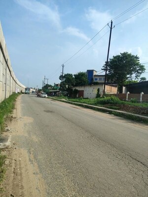  Plot – Exterior View View at Paswan Chowk - for Sale