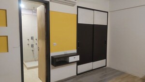 Room in 2 BHK Apartment at Beverly Park, Nerul – for Rent