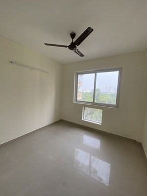 Room in 5 BHK Apartment at BPTP Park Prime, Sector 66 – for Rent