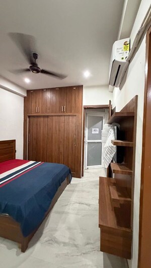 1 RK Builder Floor For Rent in Sector 43