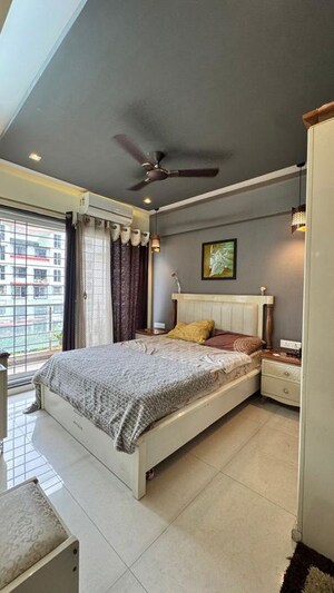 Bedroom in 3 BHK Apartment at Tricity palacio, Seawoods – for Rent