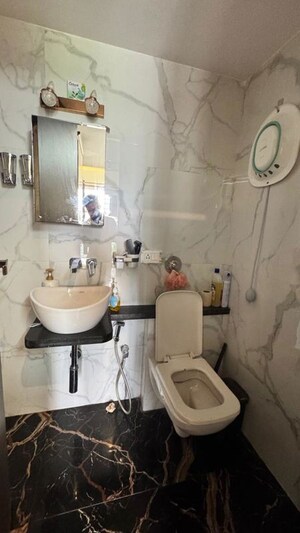 Bathroom in 3 BHK Apartment at Tricity palacio, Seawoods – for Rent