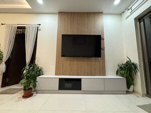 Furnished Amenities in 3 BHK Apartment at Frontline Seven, Kokapet – for Rent