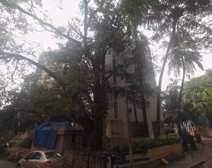  Apartment For Sale in Khar West