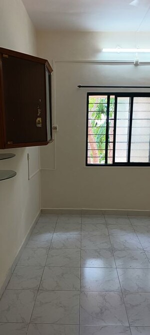 Room in 3 BHK Apartment at Pradhikaran – for Rent
