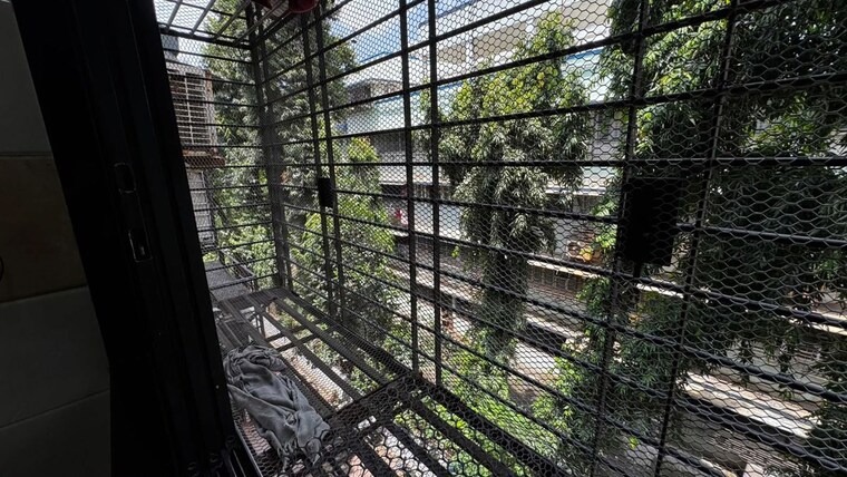 Balcony, koteshwar-nagar-chs 1 Bedroom 400 Sq.Ft. Apartment In Andheri East Mumbai 10699512
