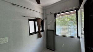 Room in 1 BHK Apartment at Koteshwar Nagar CHS, Andheri East – for Rent