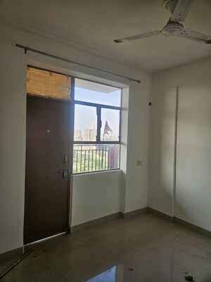 Furnished Amenities in 2 BHK Apartment at Pareena Laxmi Apartments, Sector 99 – for Rent