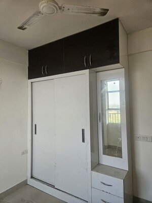 Furnished Amenities in 2 BHK Apartment at Pareena Laxmi Apartments, Sector 99 – for Rent