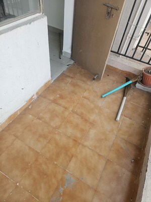 Furnished Amenities in 2 BHK Apartment at Pareena Laxmi Apartments, Sector 99 – for Rent