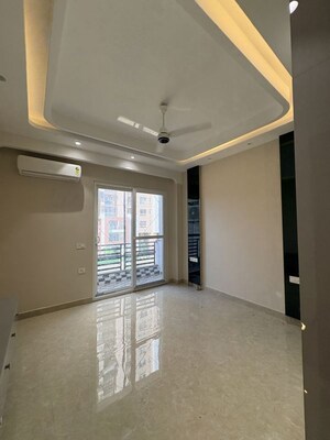 Furnished Amenities in 3 BHK Builder Floor at Orris Atulyam, Sector 83 – for Rent