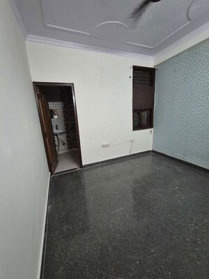 2.5 BHK Builder Floor For Rent in Mayur Vihar