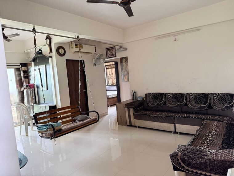Living Room, vastrapur 4 Bedroom 3250 Sq.Ft. Apartment In Vastrapur Ahmedabad 10699565