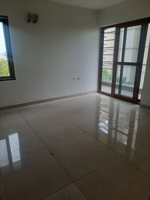 Room in 3 BHK Apartment at PCOC Lanai, Koramangala – for Sale