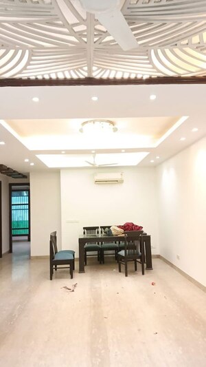 Room in 3 BHK Builder Floor at Andrews Ganj – for Sale