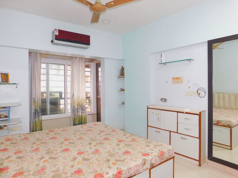 Bedroom, chandak-boulevard-15 2.5 Bedroom 900 Sq.Ft. Apartment In Malad East Mumbai 10699639