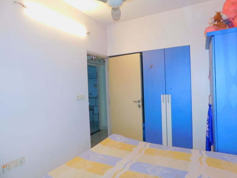 Room, chandak-boulevard-15 2.5 Bedroom 900 Sq.Ft. Apartment In Malad East Mumbai 10699639