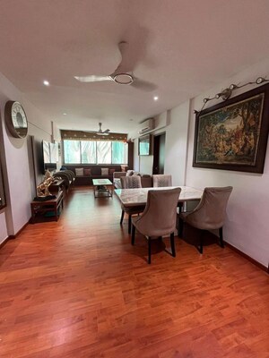 2 BHK Apartment For Sale in Cuffe Parade