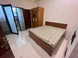Bedroom in 2 BHK Builder Floor at Sector 42 – for Rent
