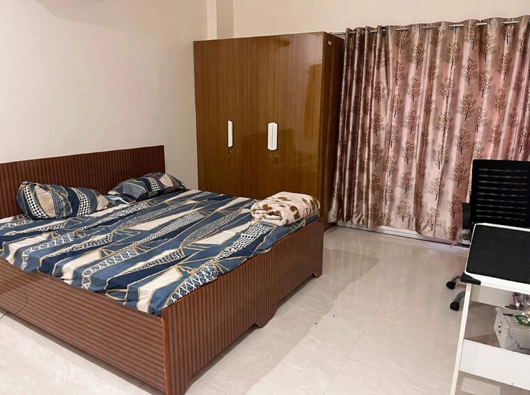Bedroom, sector 42 2 Bedroom 110 Sq.Yd. Builder Floor In Sector 42 Gurgaon 10699664