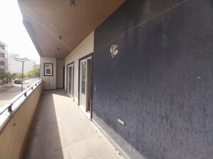 Building Lobby in 4 BHK Builder Floor at Vatika India Next Floors, Sector 82 – for Rent
