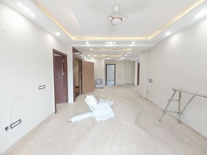 Building Lobby in 4 BHK Builder Floor at Vatika India Next Floors, Sector 82 – for Rent