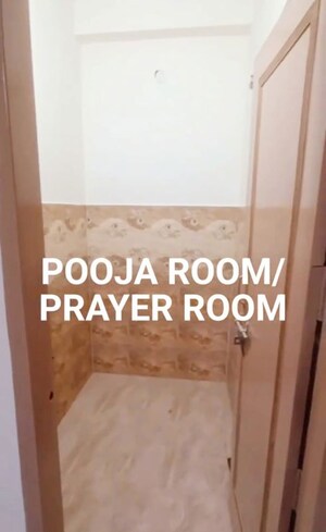 Bedroom in 3 BHK Builder Floor at Uppal Southend, Sector 49 – for Rent