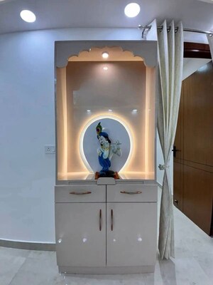 Furnished Amenities in 3 BHK Builder Floor at Uttam Nagar – for Sale