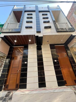 3 BHK Independent House For Sale in Uttam Nagar