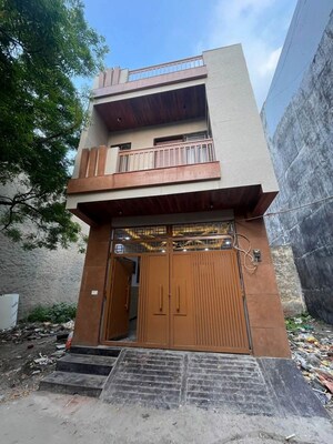 4 BHK Independent House For Sale in Uttam Nagar