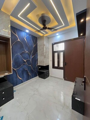 Team Area in 4 BHK Independent House at Uttam Nagar – for Sale