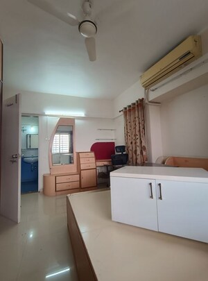 Master Bedroom in 2 BHK Apartment at Gagan Vihar, Gangadham – for Rent