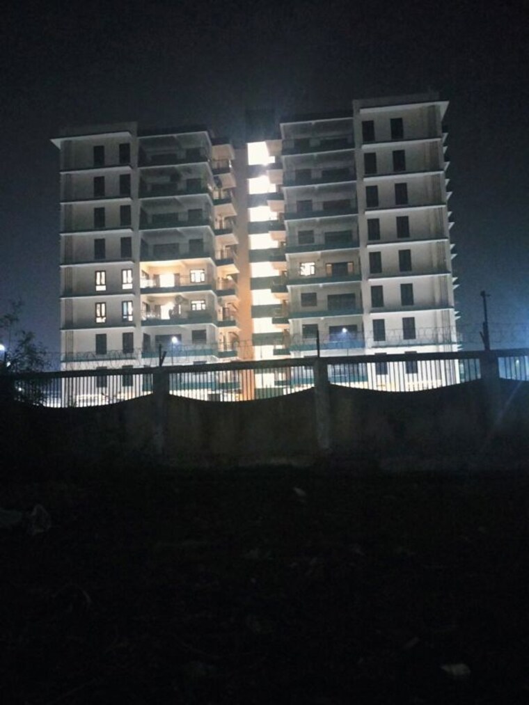 Exterior View, omega iv greater noida 4 Bedroom 2700 Sq.Ft. Apartment In Omega Iv Greater Noida Greater Noida 10699351
