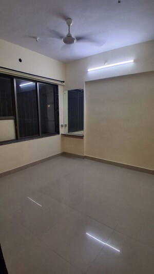 Hall in 2 BHK Apartment at Dhruv Heights, Malad East – for Rent
