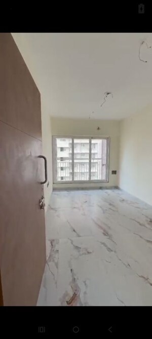 Room in 1 BHK Apartment at Ruparel Crest, Kurla East – for Rent