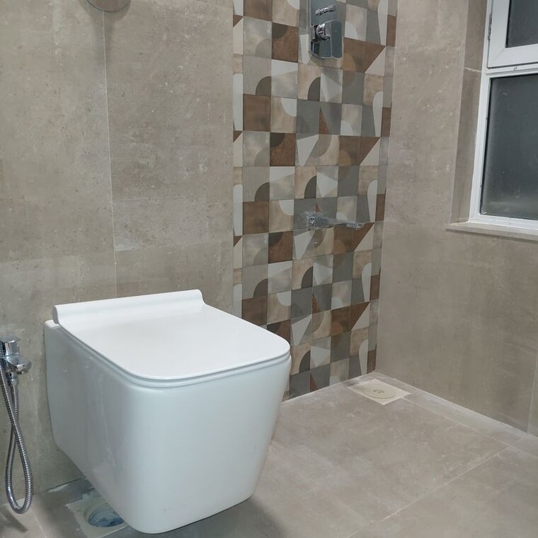 Bathroom, group-satellite-elegance 2 Bedroom 710 Sq.Ft. Apartment In Goregaon East Mumbai 10699932