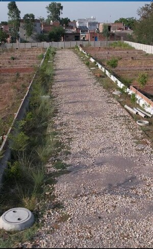  Plot – Exterior View View at Gosainganj - for Sale