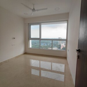 2 BHK Apartment For Rent in Group Satellite Elegance, Goregaon East