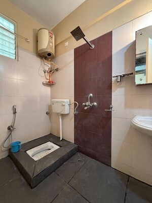 Bathroom in 2 BHK Apartment at JS Tulip, Yelahanka – for Rent