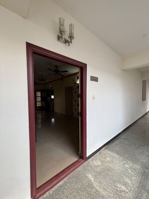 Room in 2 BHK Apartment at JS Tulip, Yelahanka – for Rent